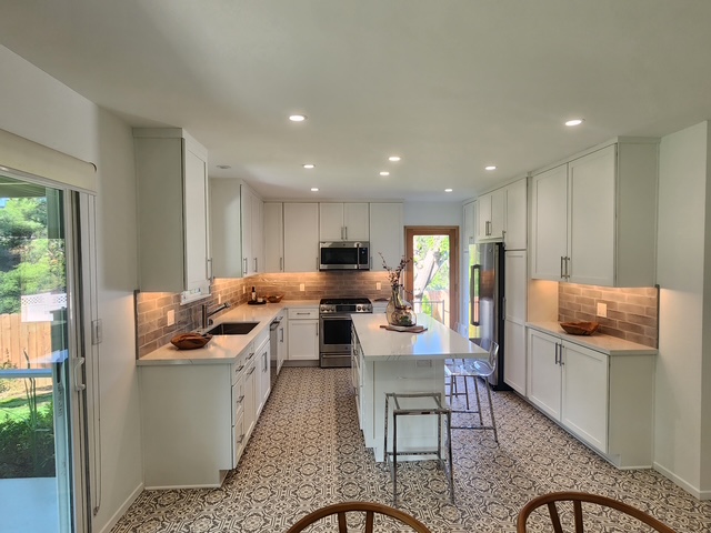 Kitchen Island